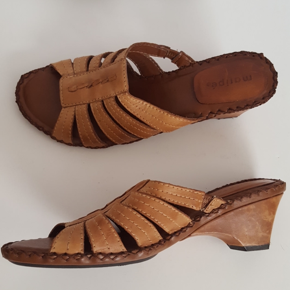 NWOT Maripé Leather slip-ons